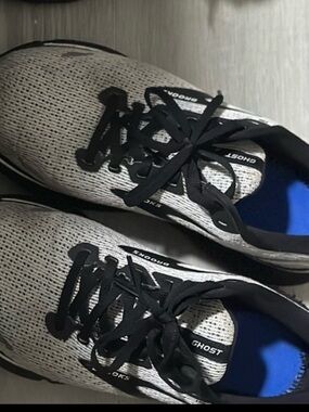 Brooks  Running Shoes